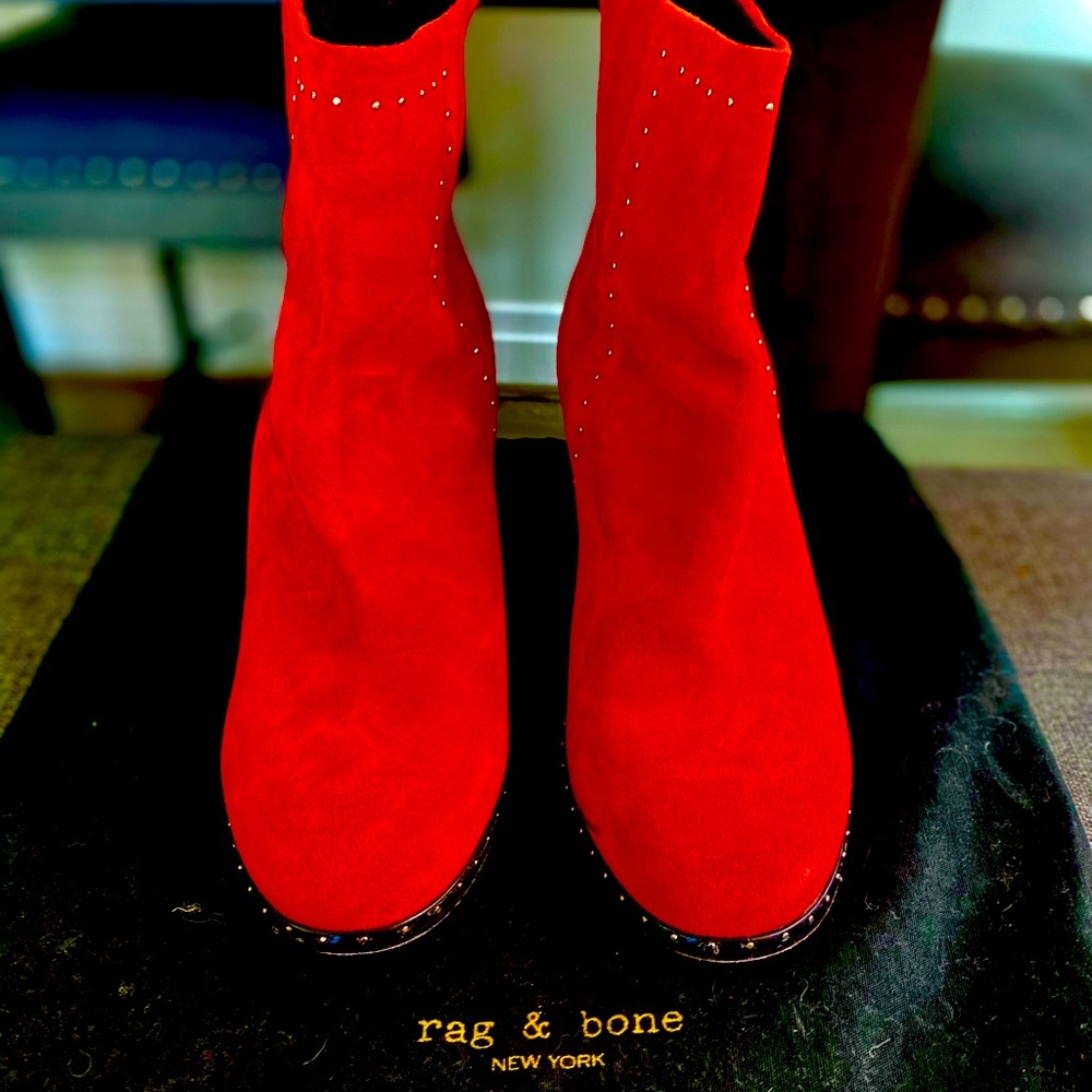 Red suede rag & bone boots, in excellent condition! Size 8.5